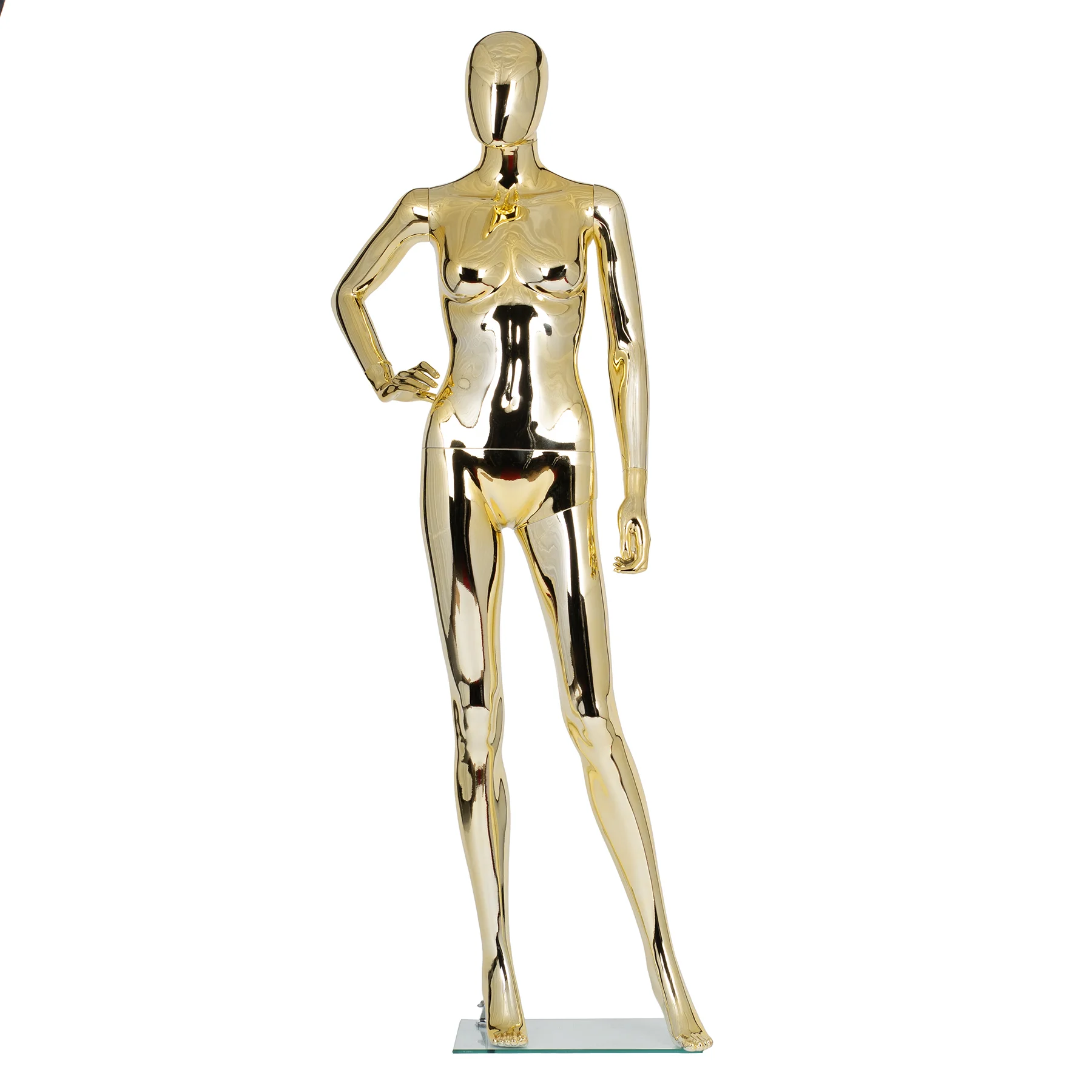 Tienda equipamiento maniquíes perchas stands accesorios Polonia